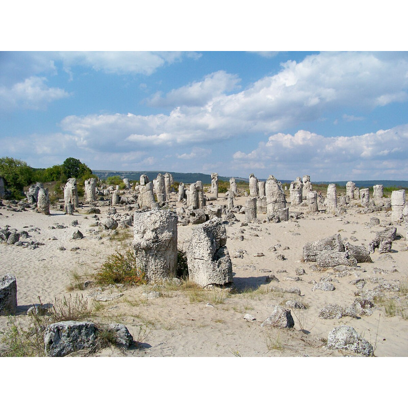 Pobiti Kamani